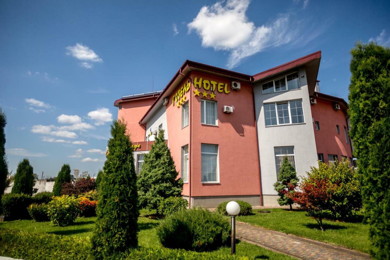 Dalos Sarny  Zewnętrze zdjęcie